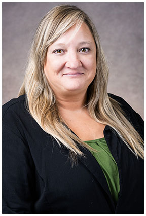 Office manager at Padgett Toledo committed to providing administrative support to small business owners in Toledo, OH.
